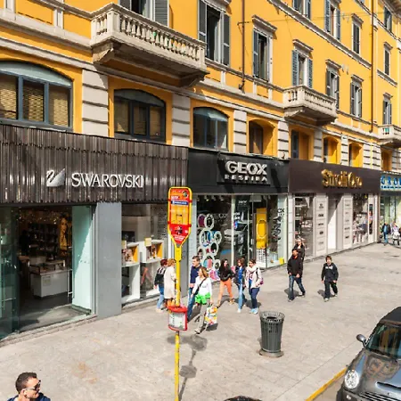 Cosy Upper Flat 3 Stops To Duomo Lejlighed Milano